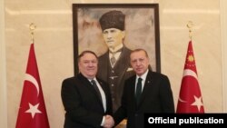 Cumhurbaşkanı Tayyip Erdoğan ABD Dışişleri Bakanı Mike Pompeo ile Ankara'da Görüştü